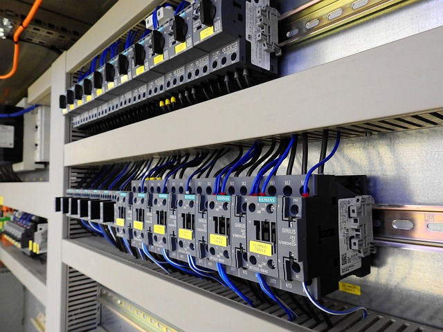 switch-cabinet-g98843ec2c_640.jpg